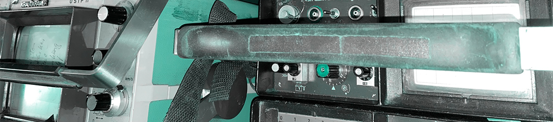 TOPndt Service – NDT-Prüfgerät bei der Kalibrierung